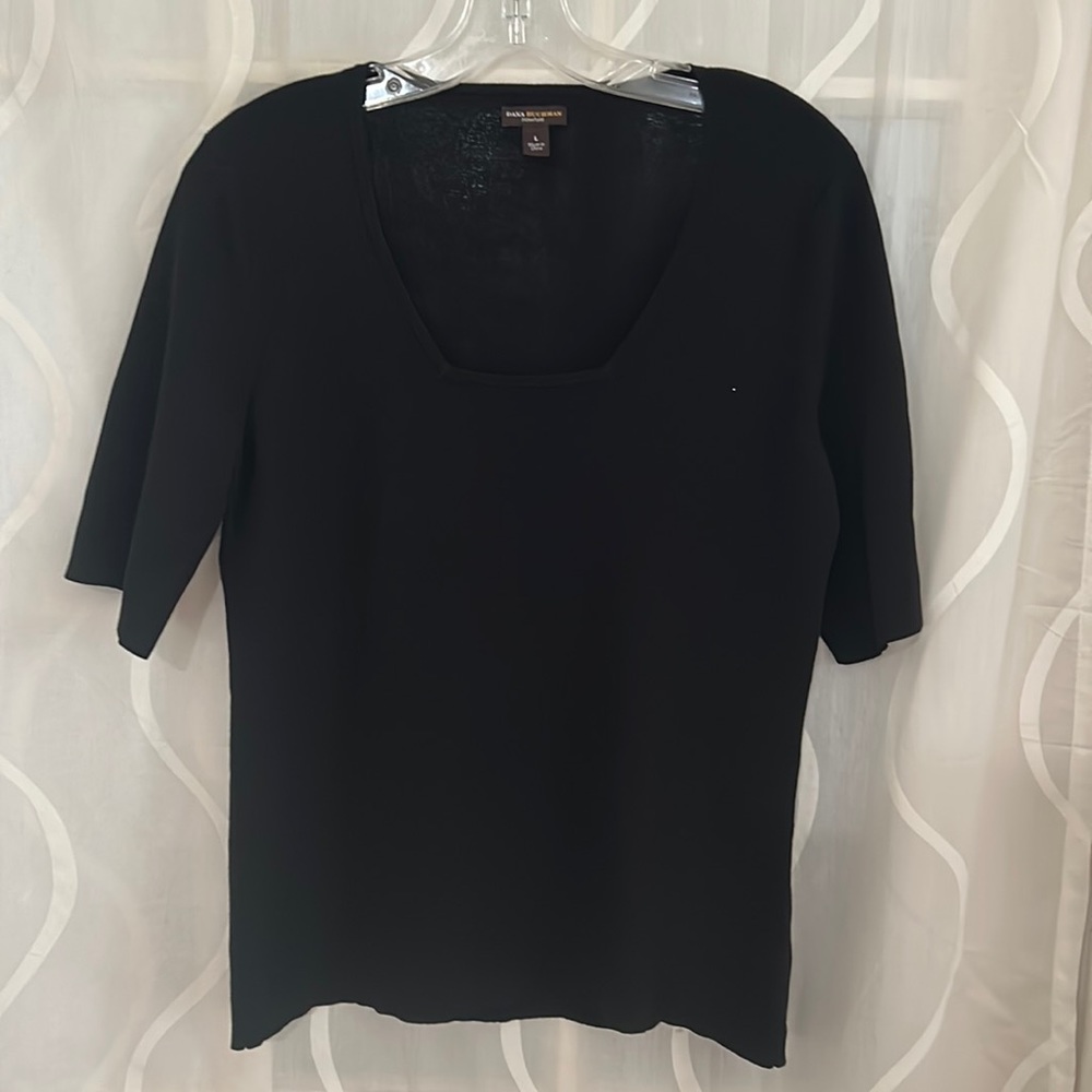 Dana Buchman Short Sleeve, Square Neck Top, Size Large
